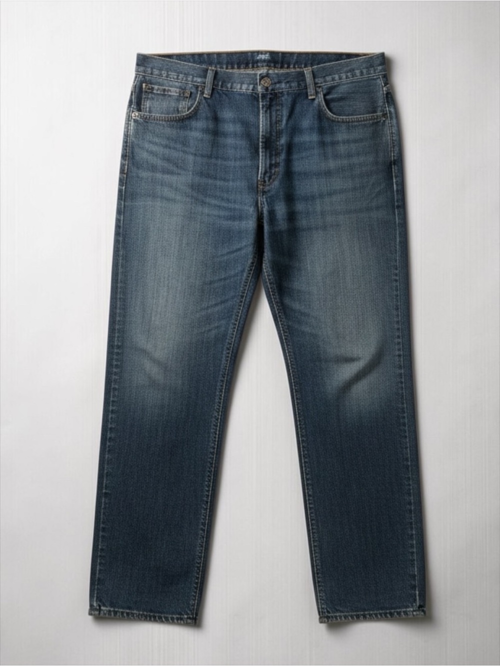 Levi’s 550 Men’s Relaxed Fit Straight Leg Jeans 44x32 Medium Wash Denim